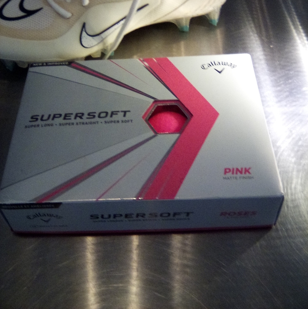 Callaway Supersoft Pink Golf Balls
